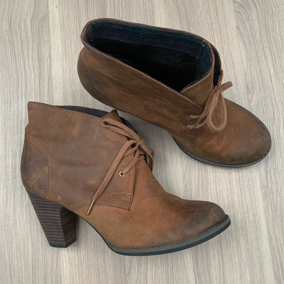Clarks Shoes - Indigo by Clark’s Chukka Heel Booties